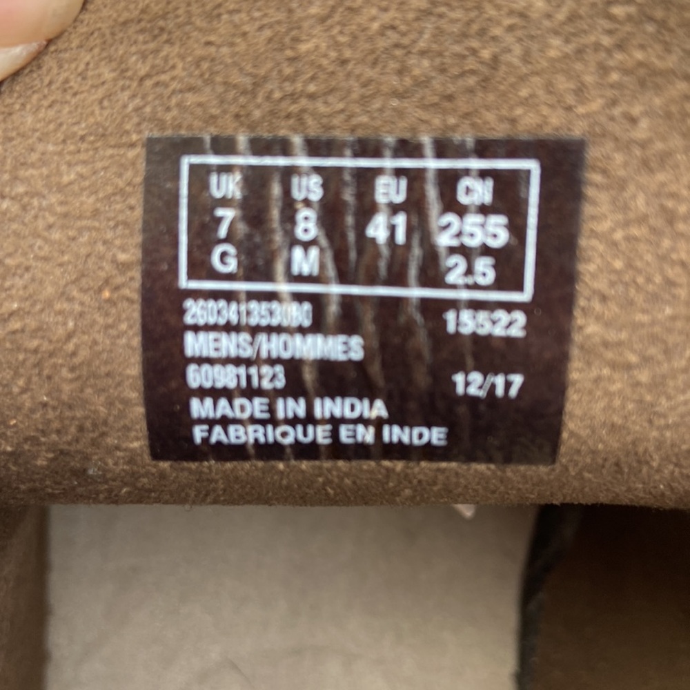 Clark’s Men’s Desert Brown Leather Chukka Shoe/Boot Size 8 Stylish, Gently Worn - Picture 11 of 17
